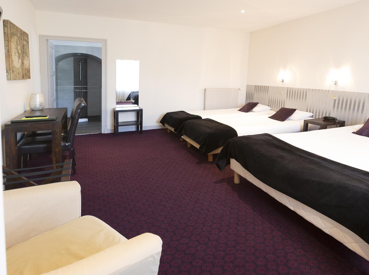 Logis Hotel Le Cerf บริยาร์ ภายนอก รูปภาพ